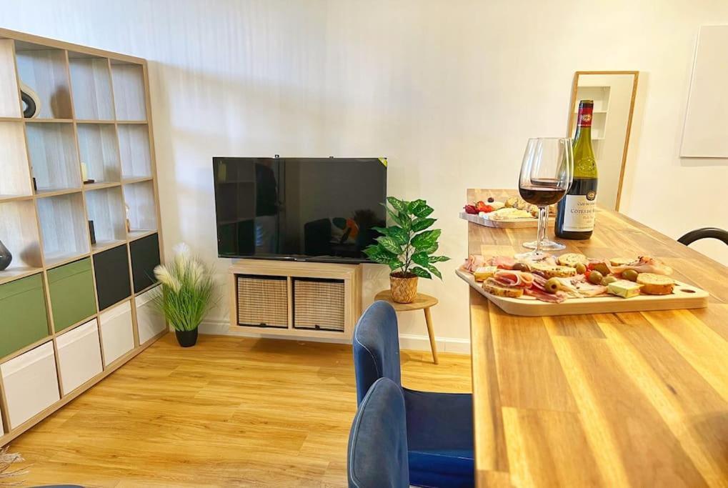 Agreable Studio Refait A Neuf, Centre Historique Αβινιόν Εξωτερικό φωτογραφία